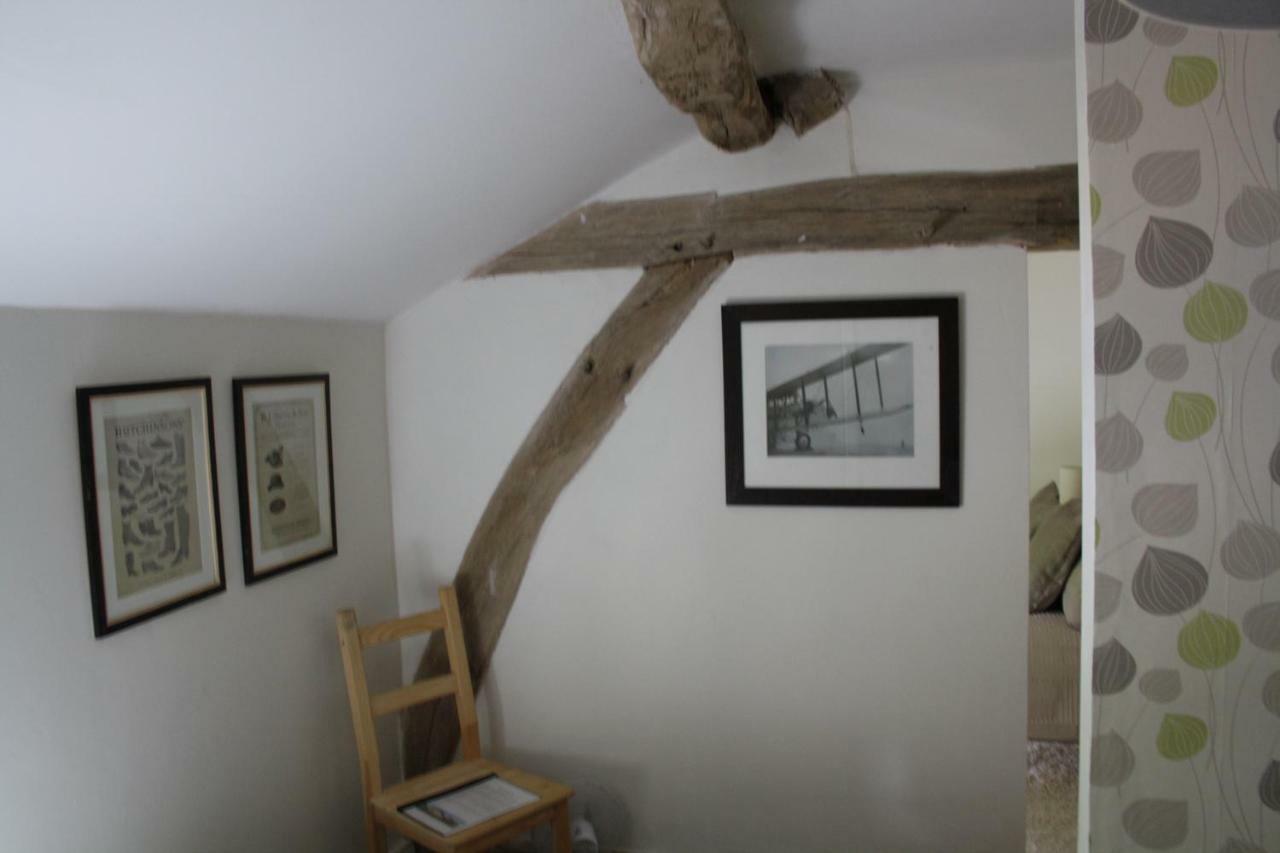 Chez Gondat Chambre D'Hotes Saint-Martial-sur-Isop ภายนอก รูปภาพ