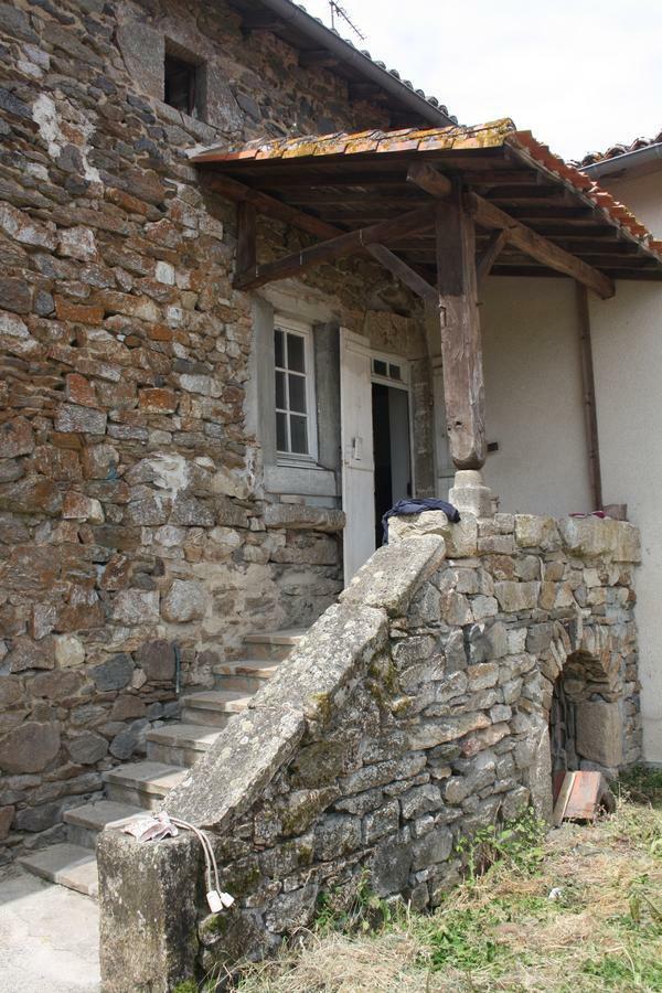Chez Gondat Chambre D'Hotes Saint-Martial-sur-Isop ภายนอก รูปภาพ