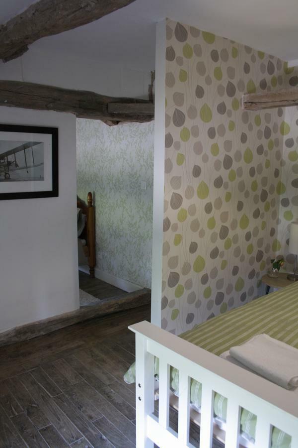 Chez Gondat Chambre D'Hotes Saint-Martial-sur-Isop ภายนอก รูปภาพ
